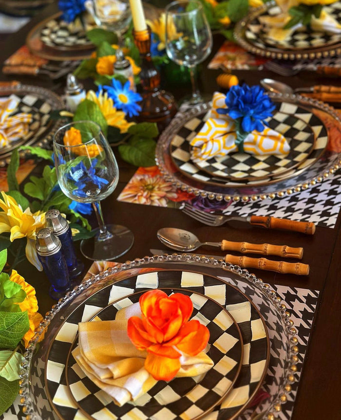 HOUNDSTOOTH WITH FLOWERS PAPER PLACEMAT