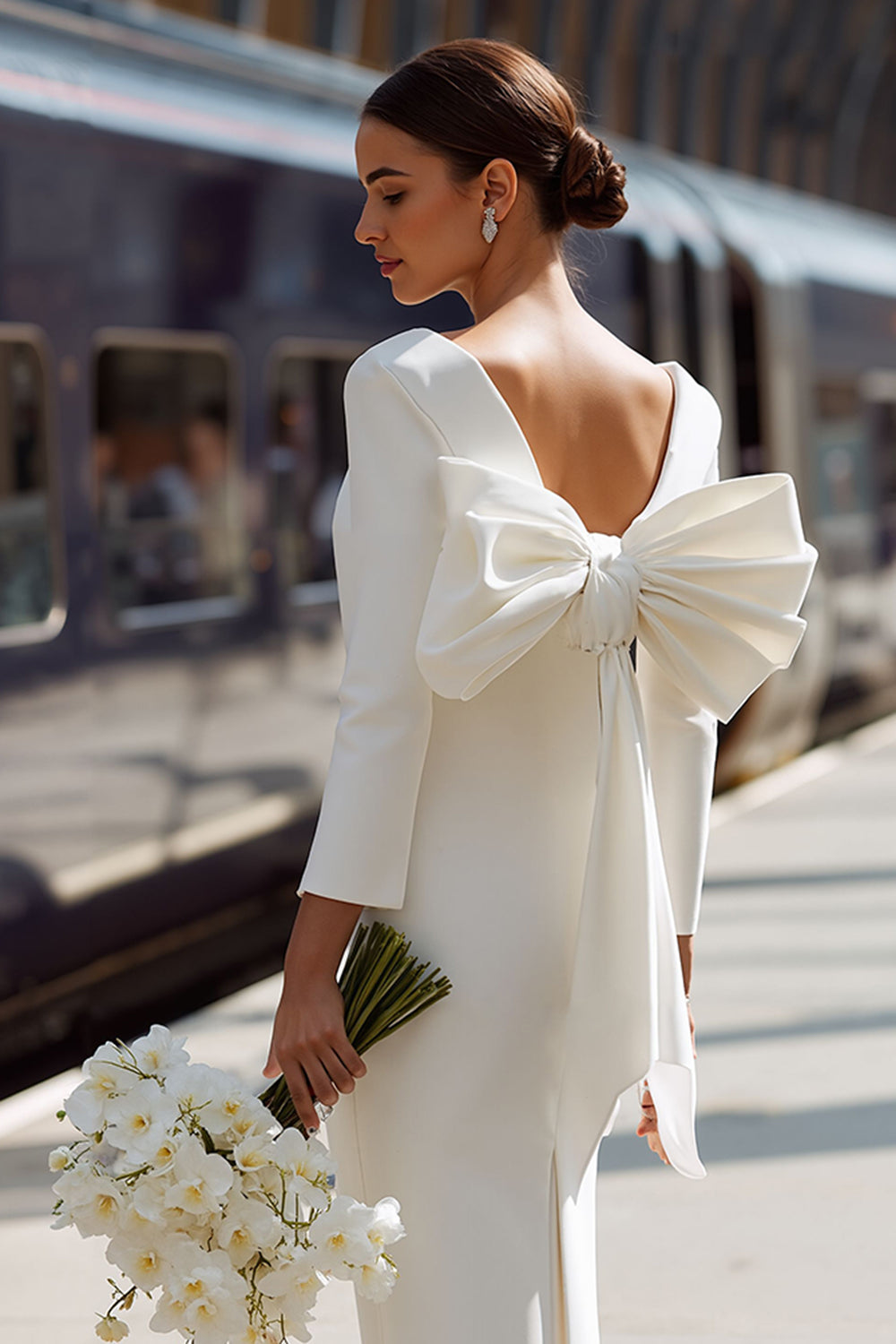 White Round Neck Bodycon Midi Engagement Dress with Bow