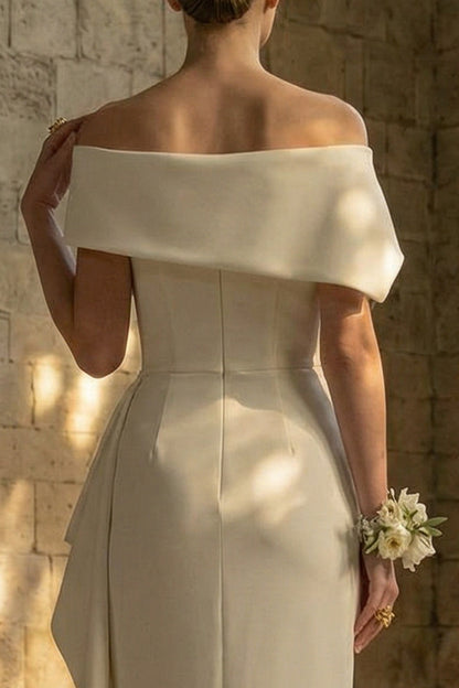 Sheath White Maxi Ruched Beach Wedding Dress with Side Cape
