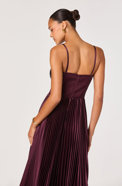 Ascella Sweetheart Pleated Midi Dress