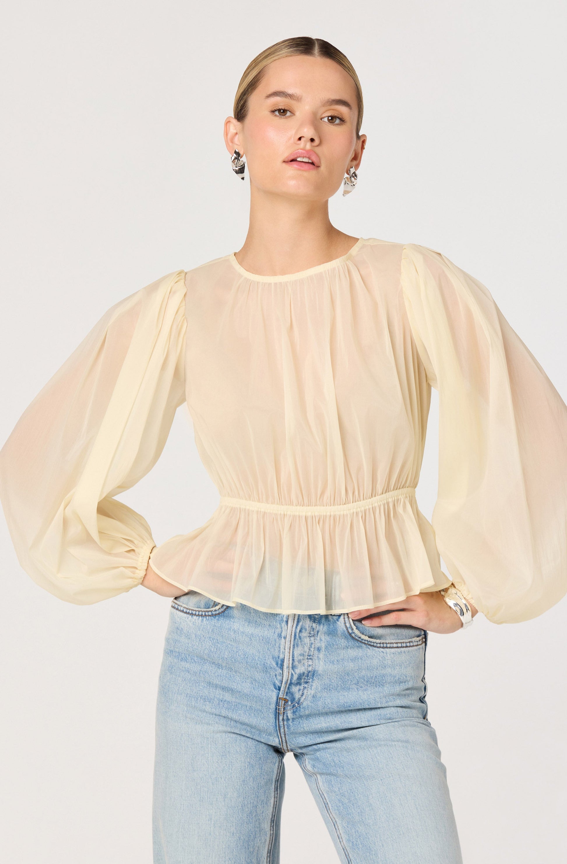 Amie Shirred Balloon Sleeve Peplum Top