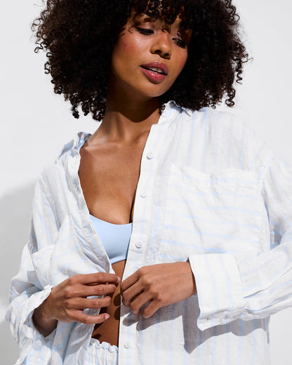 Getaway Button Down - Daybreak Stripe: Blue Skies / Coconut