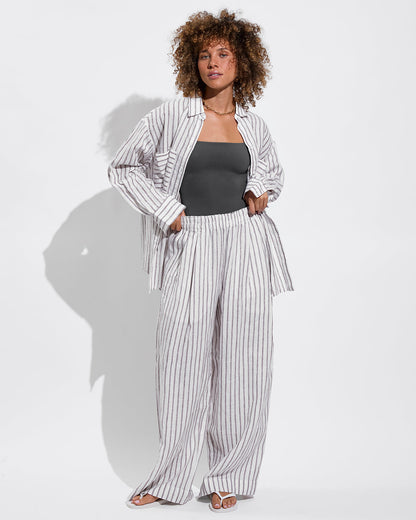 Getaway Button Down: Classic Stripe: Stormy / Coconut