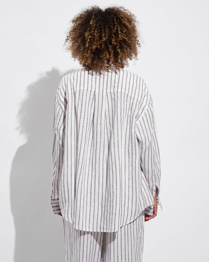 Getaway Button Down: Classic Stripe: Stormy / Coconut