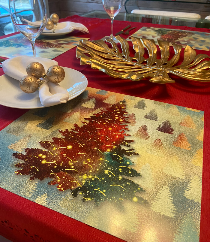 CHRISTMAS TREE PAPER PLACEMAT
