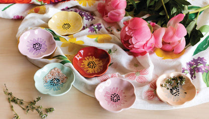 Flower Shaped Pinch Bowl Set of 6