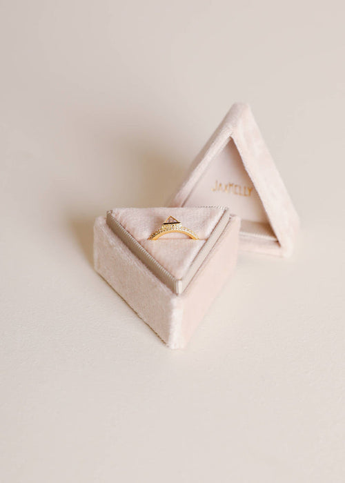JaxKelly - Velvet Jewelry Box - Triangle