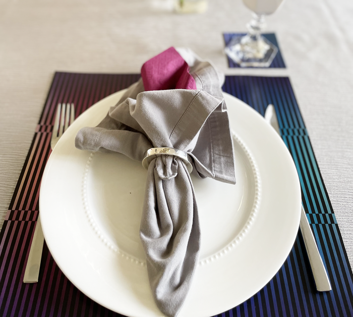 KINETIC PAPER PLACEMAT