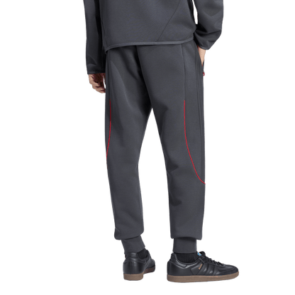 Liverpool FC Spacer Teamgeist 26 Track Pants (KX7711)