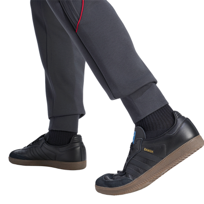 Liverpool FC Spacer Teamgeist 26 Track Pants (KX7711)