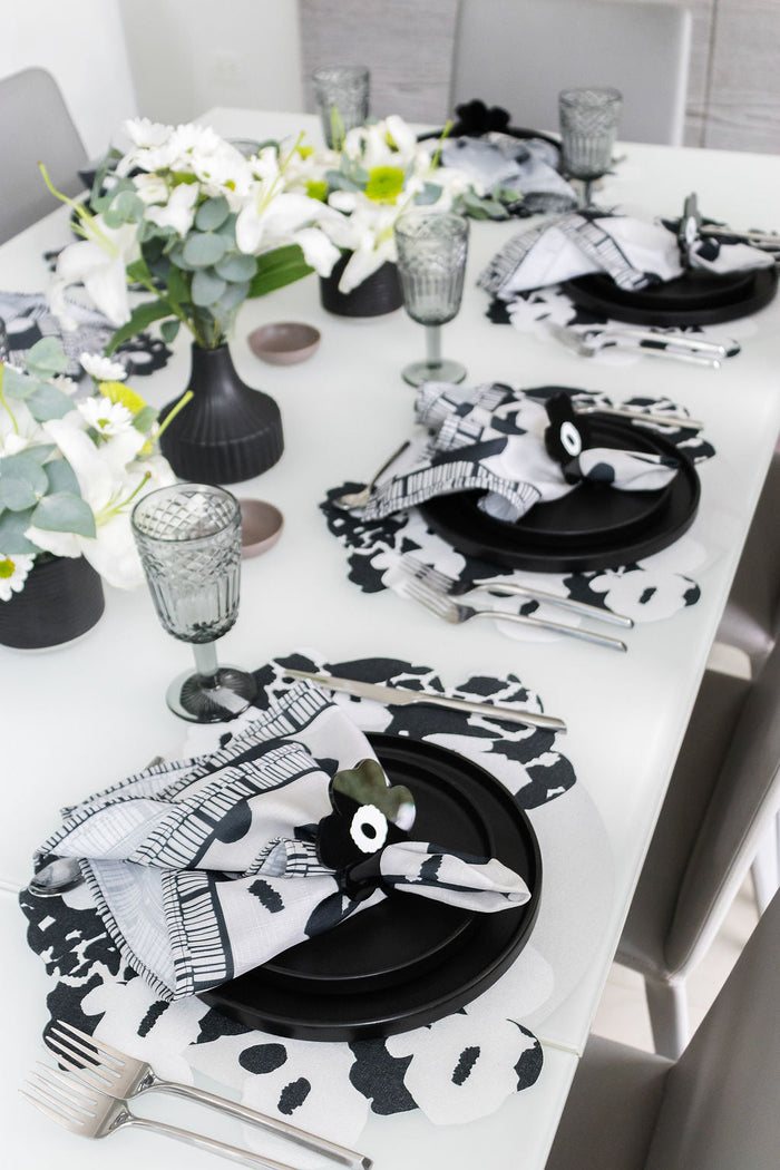 Noir Acrylic Napkin Rings (set of 6)