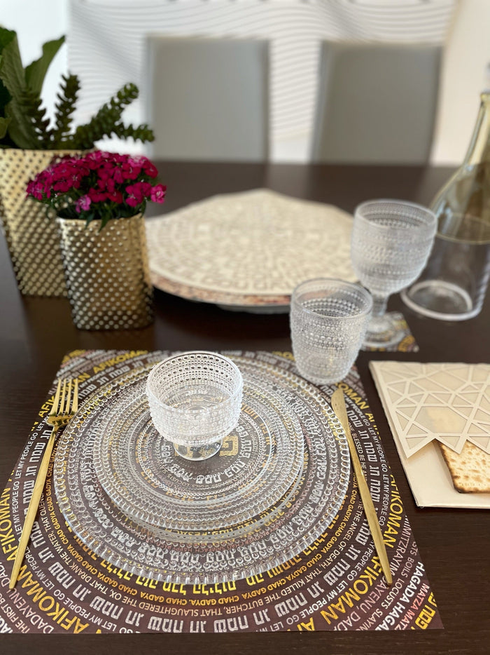 PASSOVER WOOD BACKGROUND PAPER PLACEMAT
