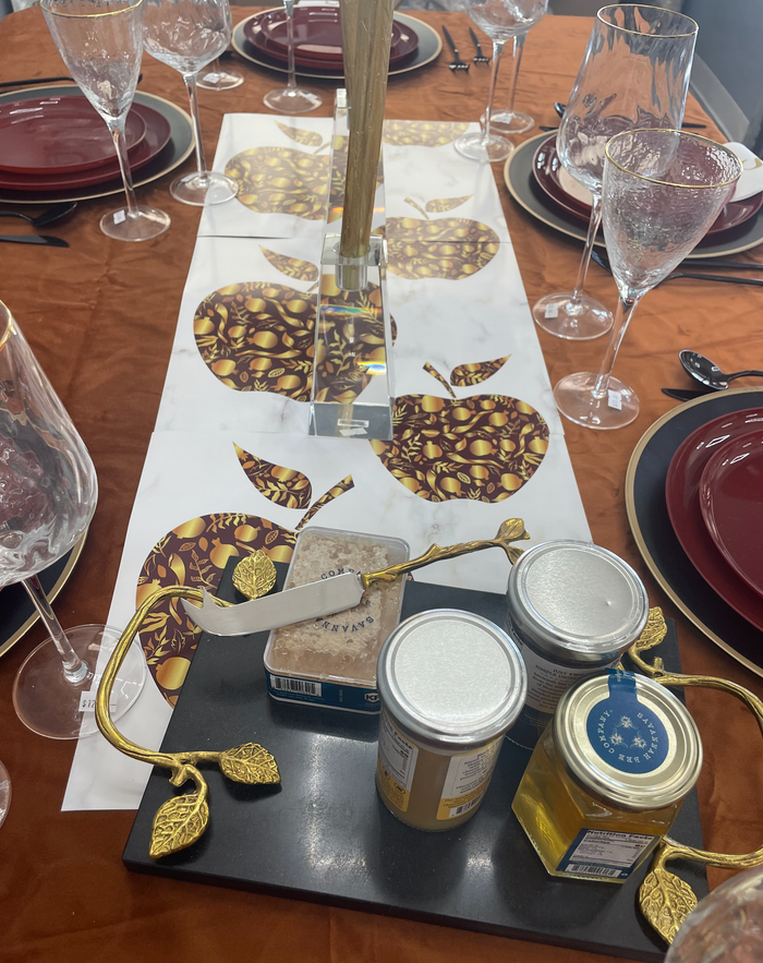 ROSH HASHANA RED APPLES PAPER PLACEMAT