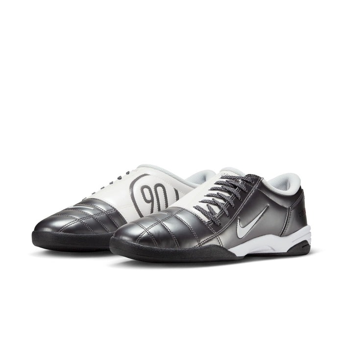 Total 90 (HQ2851-001) Footwear Nike